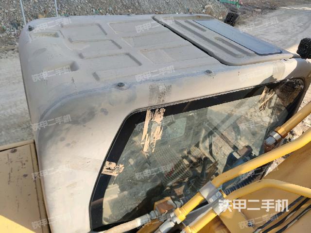 駕駛室頂部俯視（上車部件）