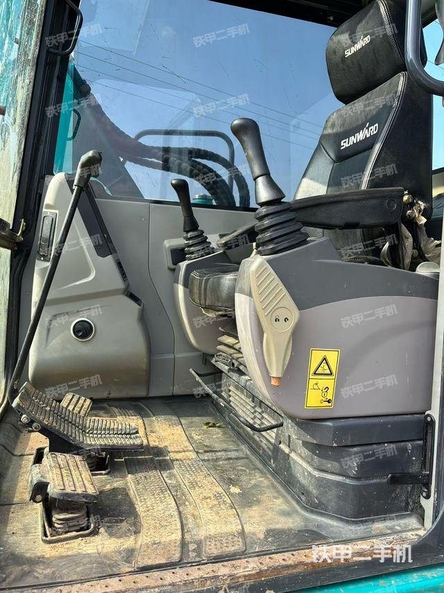 頂棚整體（駕駛室部分）