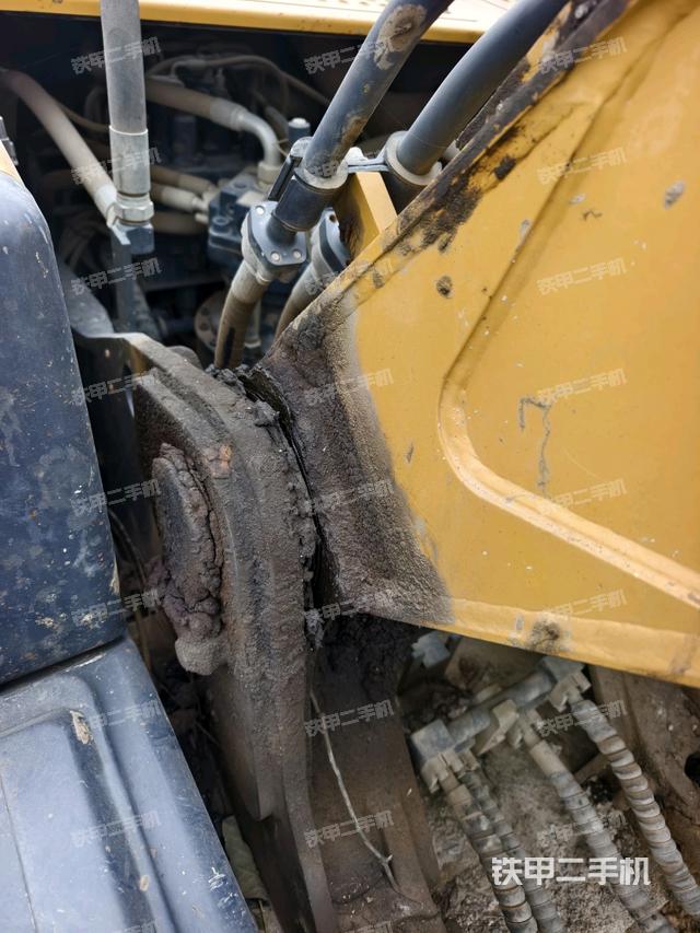 大臂根部 斜视（工作和回转装置）