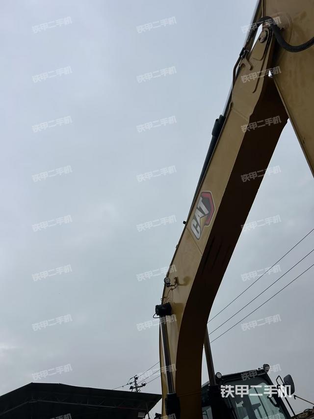 大臂整體?右側(cè)（工作和回轉(zhuǎn)裝置）