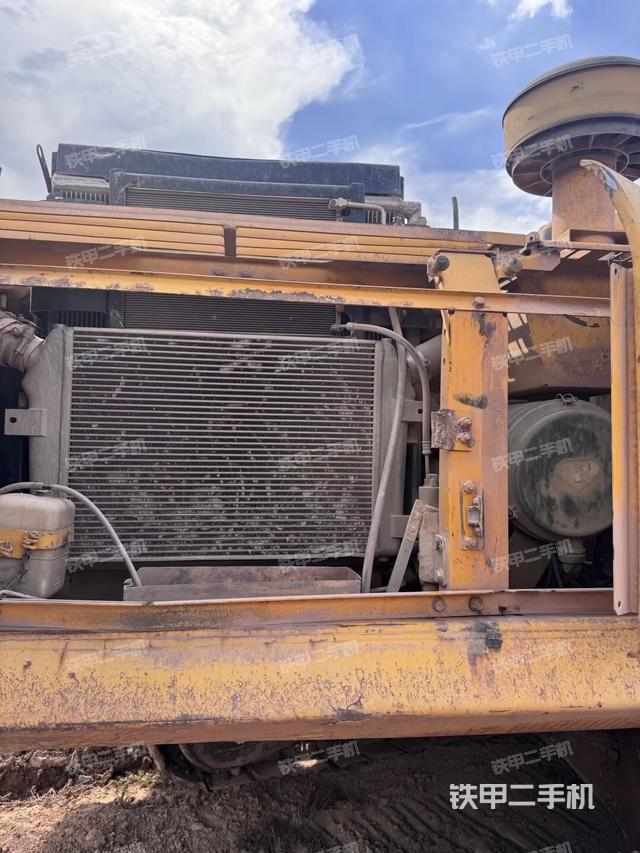 散熱器正面（大件艙室）