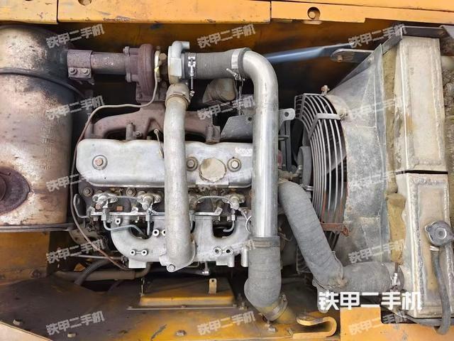 发动机整体俯视（整机外观）