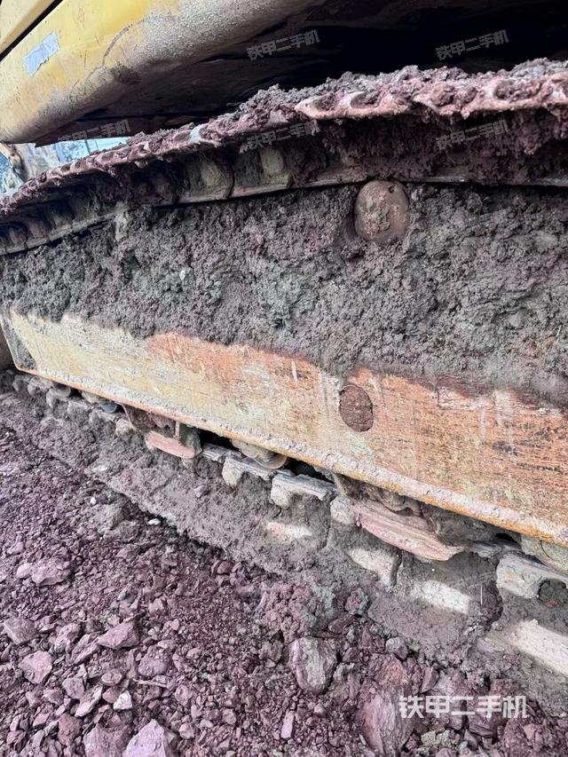 左側(cè)行走馬達(dá)蓋板（行走機(jī)構(gòu)）