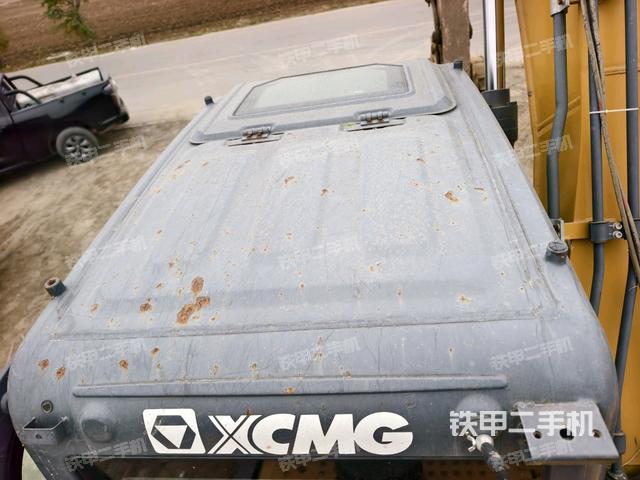 驾驶室顶部俯视（上车部件）