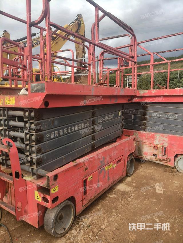 整机右后45°（设备外观及核心部件）