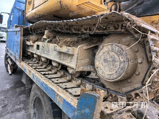 左側(cè)履帶整體?（行走機(jī)構(gòu)）