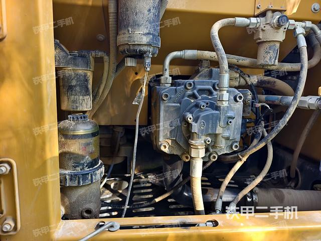 液压泵室（大件舱室）