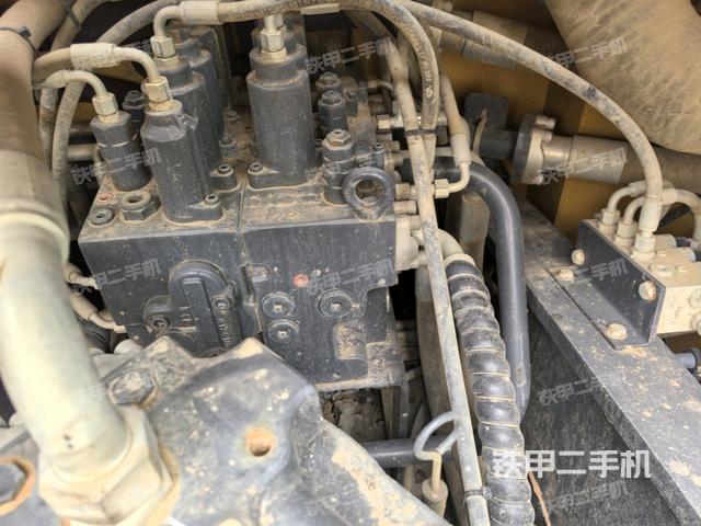 分配閥（上車部件）