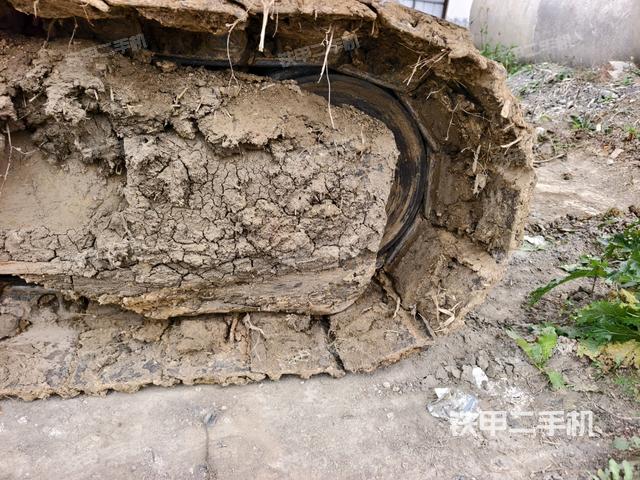 左驱动轮（行走机构）