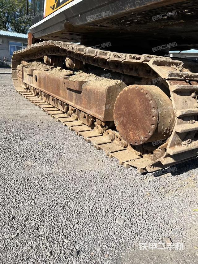 单侧履带整体（整机外观）