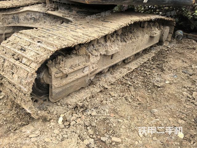 单侧履带整体（整机外观）