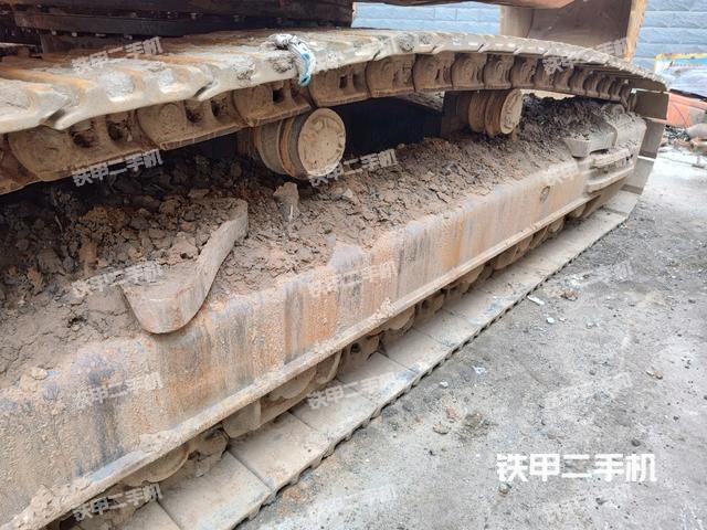 单侧履带整体（整机外观）