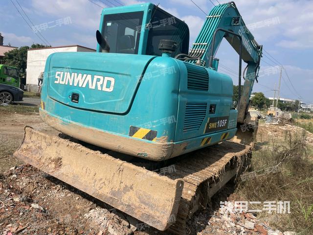 右后45（整機(jī)外觀）