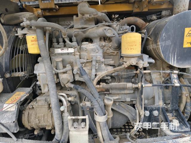 发动机整体俯视（整机外观）