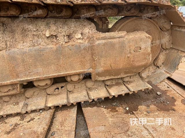 右側(cè)履帶整體（行走機構(gòu)）