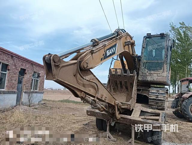 三一重工SY135C-10挖掘机