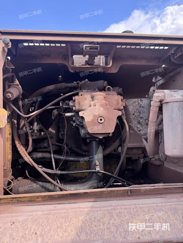 液壓泵室（大件艙室）