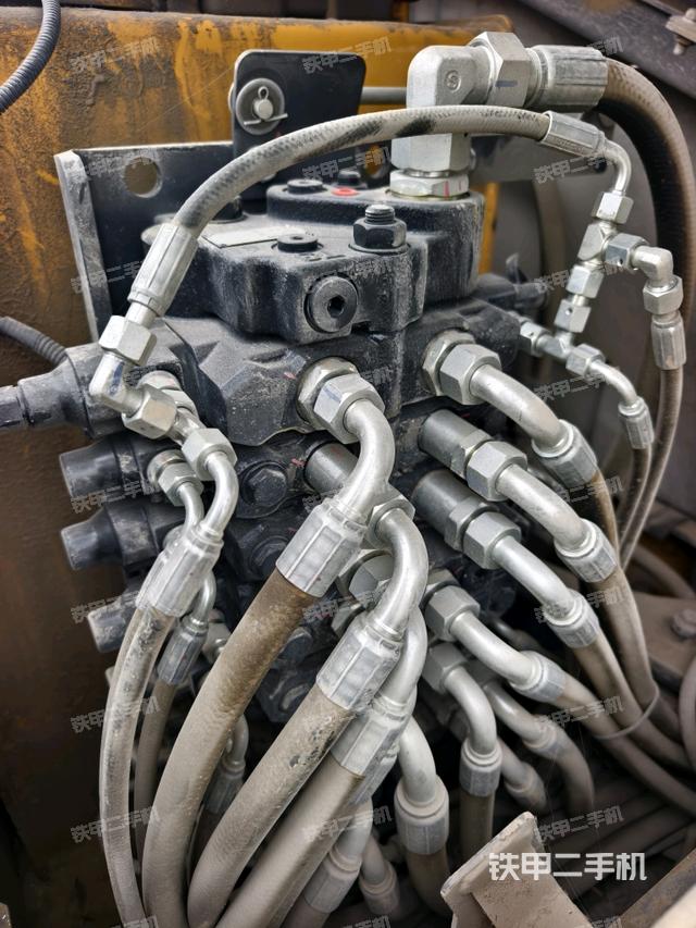 分配閥（上車部件）