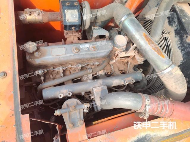 發(fā)動(dòng)機(jī)整體俯視（整機(jī)外觀）