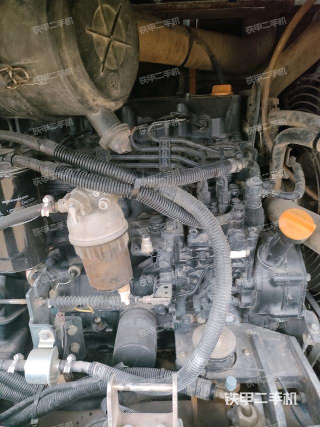 發(fā)動機(jī)整體俯視（整機(jī)外觀）