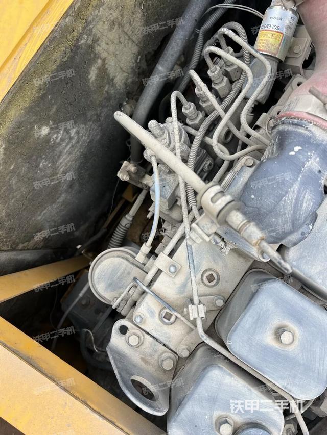 发动机整体俯视（整机外观）