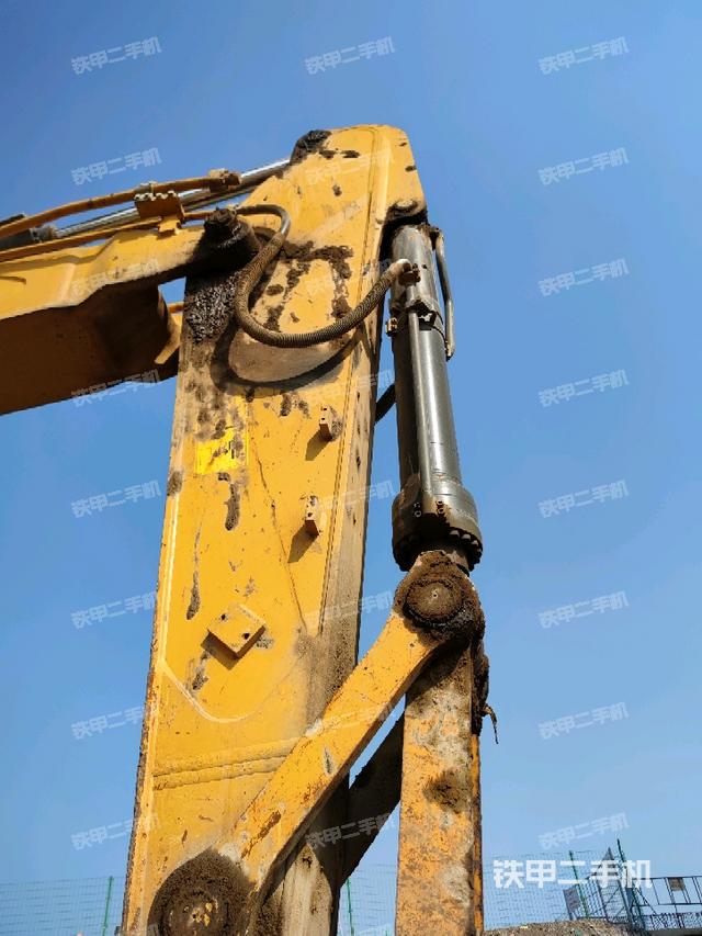 小臂整體右前（工作和回轉(zhuǎn)裝置）