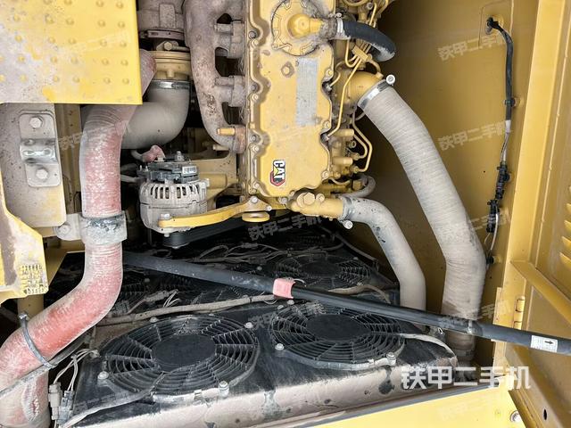 水箱+風(fēng)扇特寫(xiě)（上車(chē)部件）