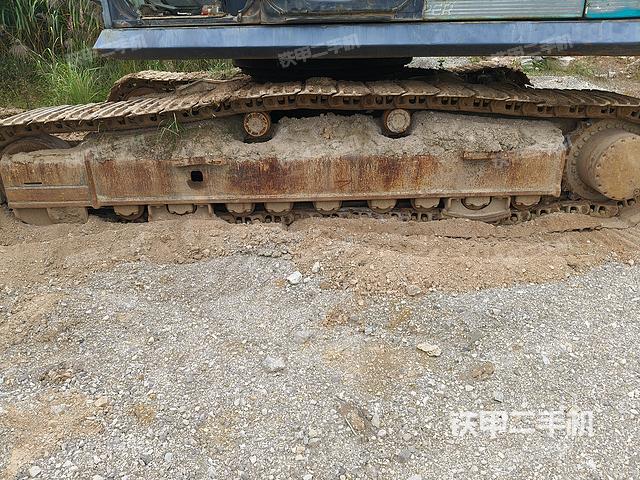 单侧履带整体（整机外观）