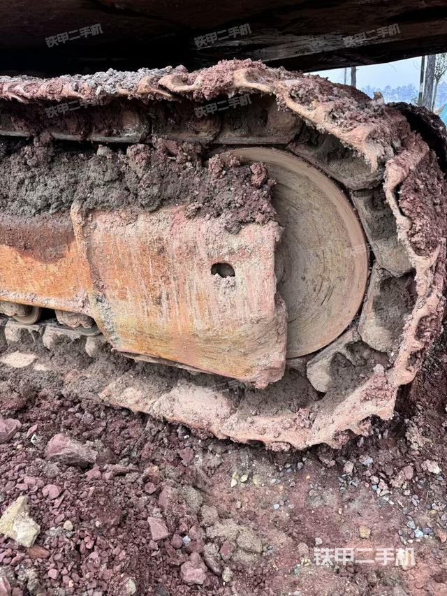 右導(dǎo)向輪（行走機(jī)構(gòu)）