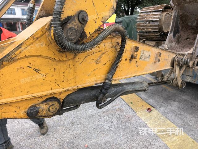 小臂整體右前（工作和回轉(zhuǎn)裝置）