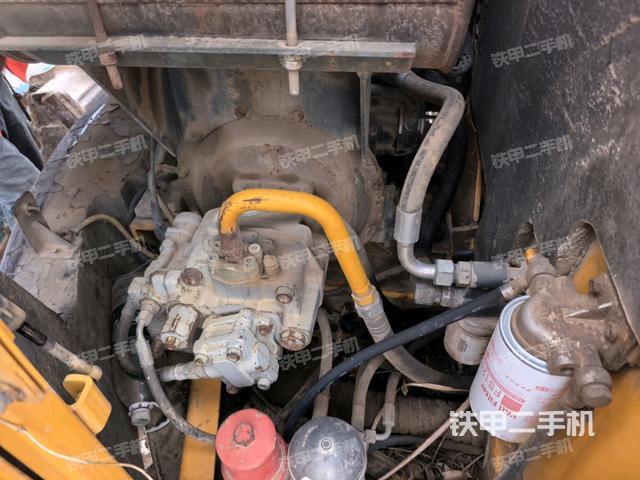 電瓶（大件艙室）