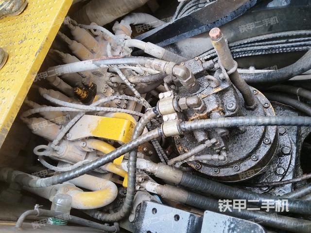 回轉(zhuǎn)馬達（上車部件）