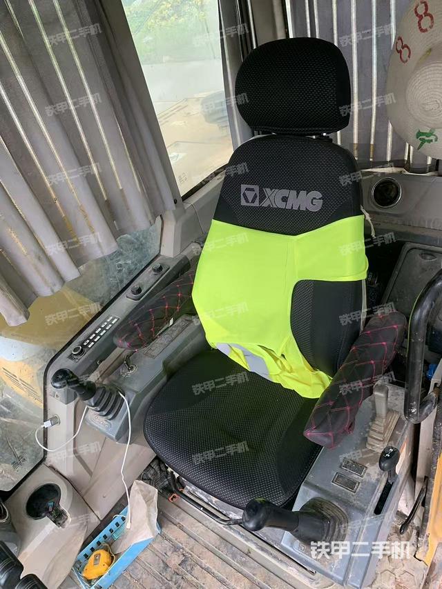 駕駛室整體（整機(jī)外觀）