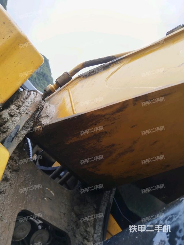 大臂根部?斜視（工作和回轉(zhuǎn)裝置）