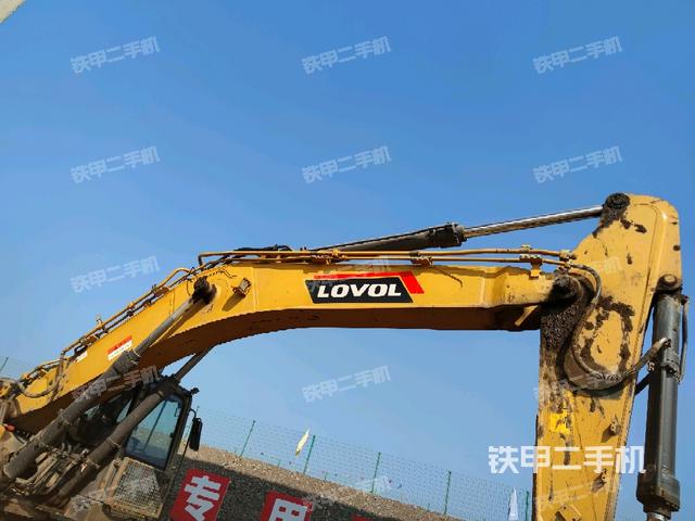 大臂整體?右側(cè)（工作和回轉(zhuǎn)裝置）