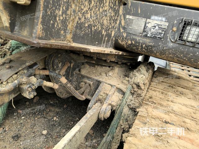 小臂整體右前（工作和回轉(zhuǎn)裝置）