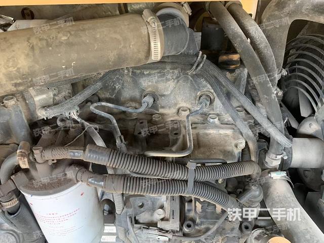 发动机整体俯视（整机外观）