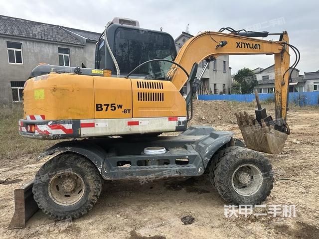 整机右后45°（整机外观）