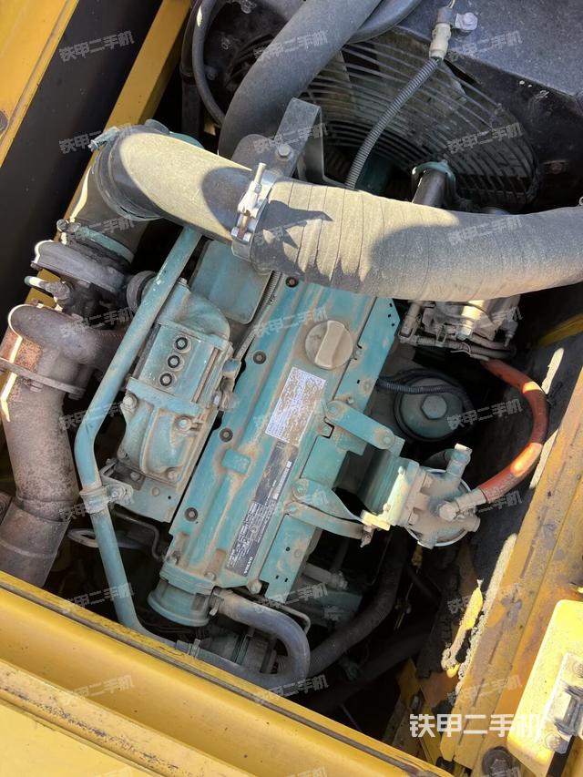 发动机整体俯视（整机外观）