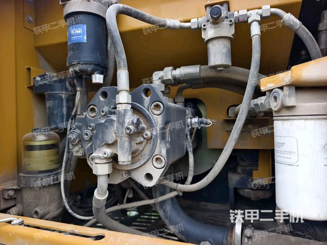 液压泵斜45 右（大件舱室）