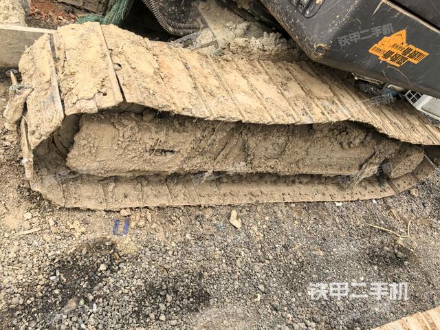 左側(cè)履帶整體?（行走機(jī)構(gòu)）