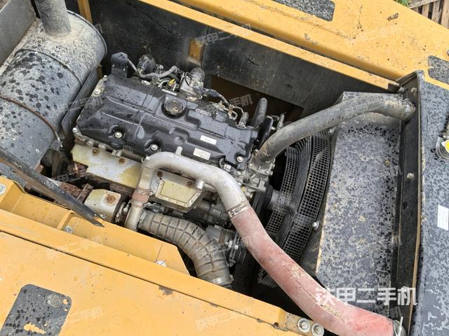 发动机整体俯视（整机外观）