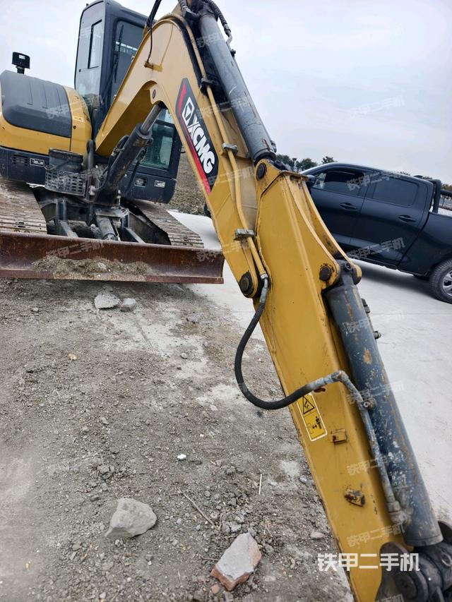 小臂整體右前（工作和回轉(zhuǎn)裝置）