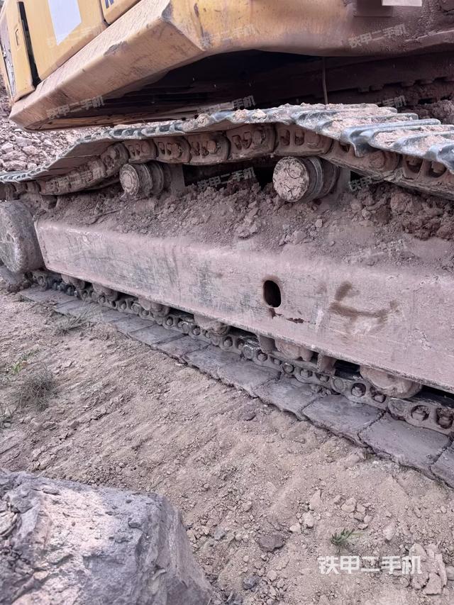 左導(dǎo)向輪（行走機(jī)構(gòu)）