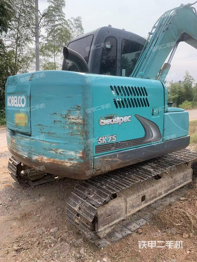 整机右后45°（整机外观）