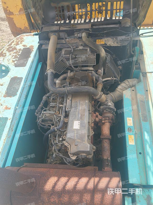 发动机整体俯视（整机外观）