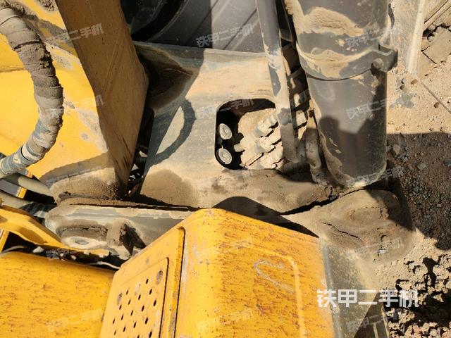 大臂根部?斜視（工作和回轉(zhuǎn)裝置）