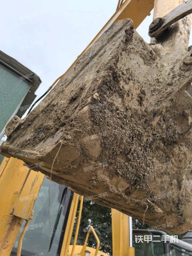 鏟斗45度（工作和回轉(zhuǎn)裝置）