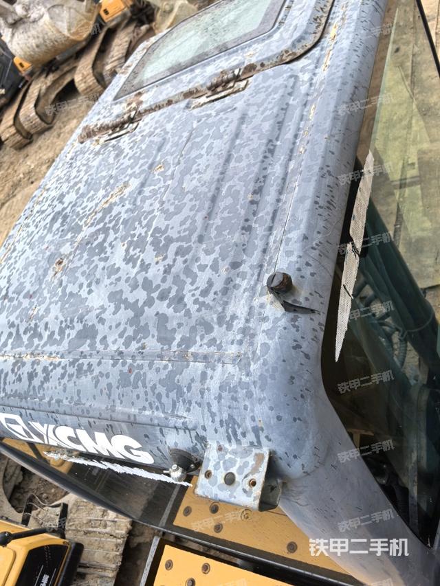 驾驶室顶部（整机外观）