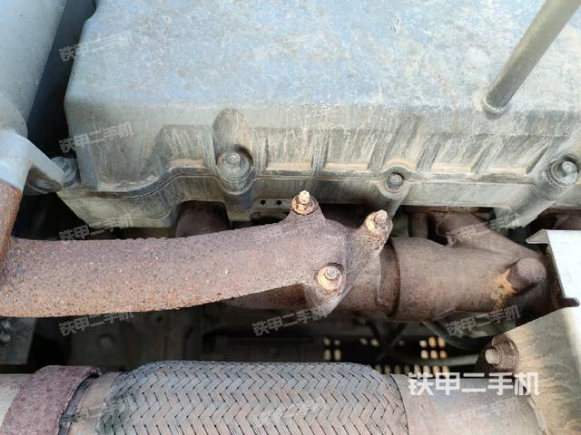 氣門室蓋螺絲特寫（上車部件）